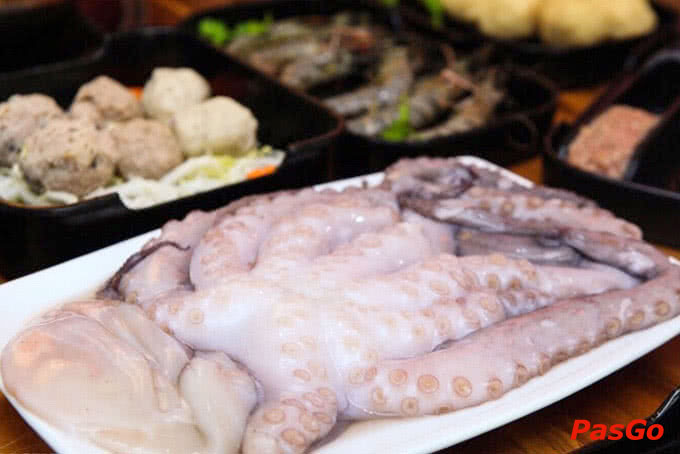 Nhà hàng Lan Kwai Fong 8