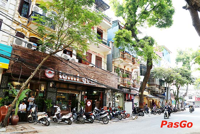 Lạ Quán 18