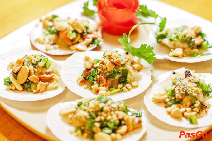 Nhà hàng Roly Restaurants 8