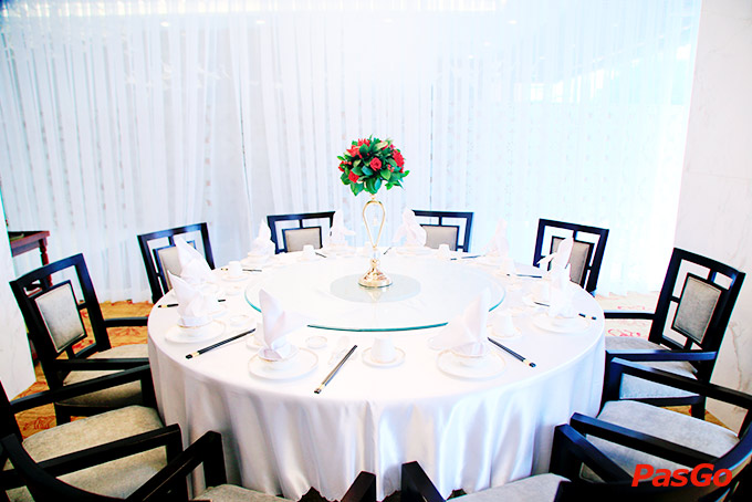 Nhà hàng Shang Garden 30