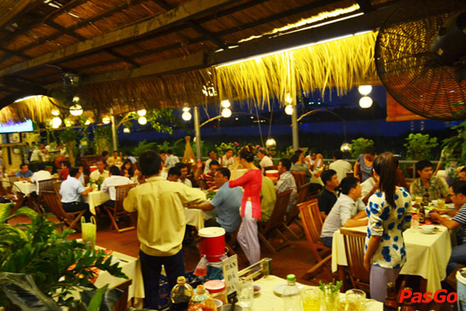 Nhà hàng Thủy Ung Văn Khiêm  16