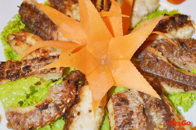 Nhà hàng Thủy Ung Văn Khiêm  5