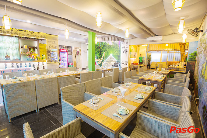 Vietbamboo Restaurant 16