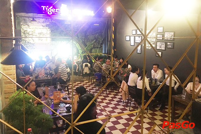 Nhà hàng Warning Zone 10