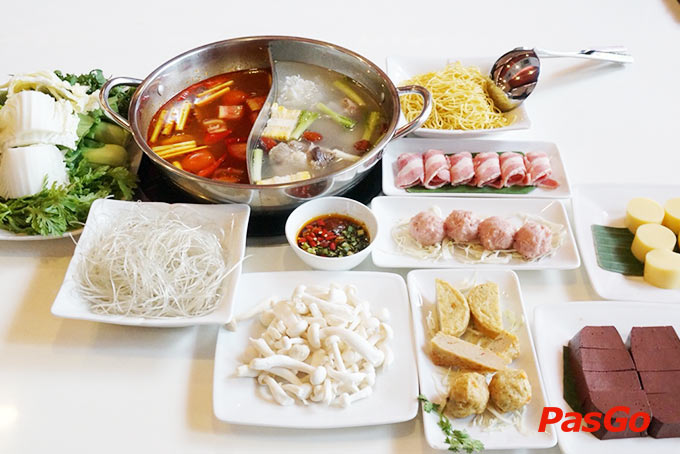 nhà hàng chuyên gia lẩu nguyễn trãi 11