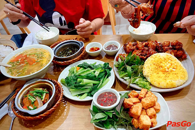 Cơm Niêu Thiên Lý
