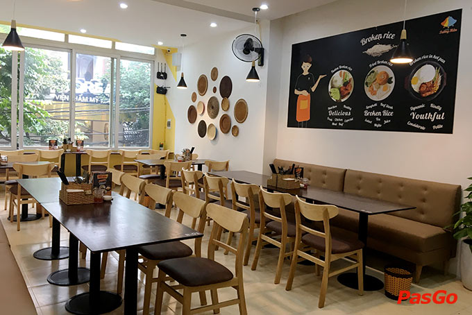 Nhà hàng Cơm Tấm Tường Hân Triệu Việt Vương 17