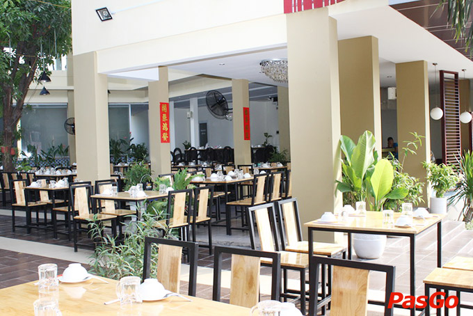 Nhà hàng Cua Vàng Đất Thánh 13