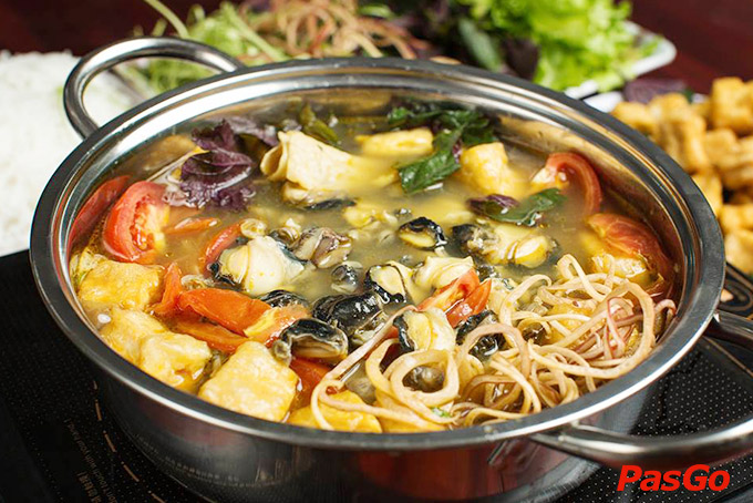 Nhà hàng Cua Vàng Đất Thánh 5