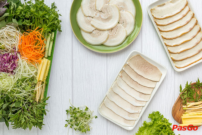 Cuốn N Roll - Đoàn Trần Nghiệp