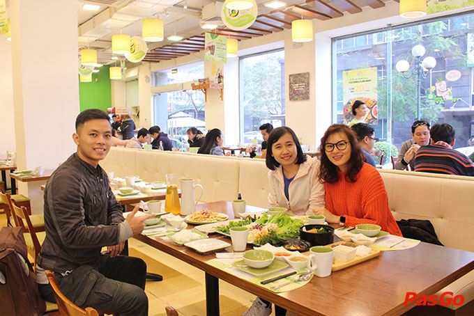 Cuốn N Roll - Hoàng Đạo Thuý-15