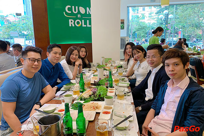 Cuốn N Roll - Hoàng Đạo Thuý-17