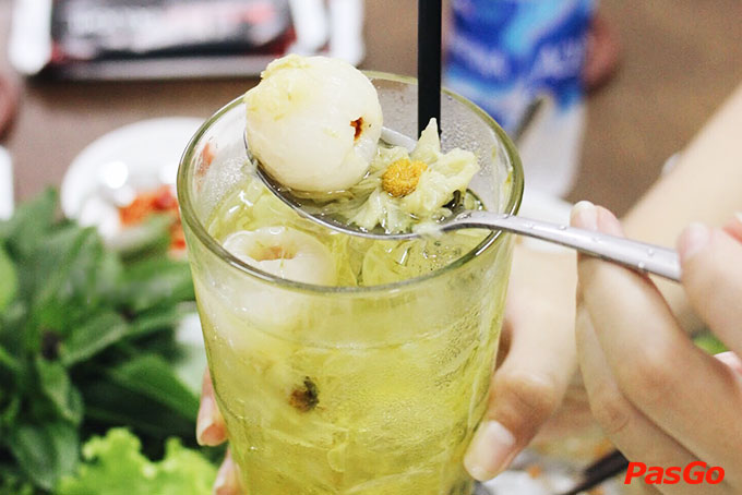 Cuốn Saigon - Nguyễn Thị Minh Khai-9