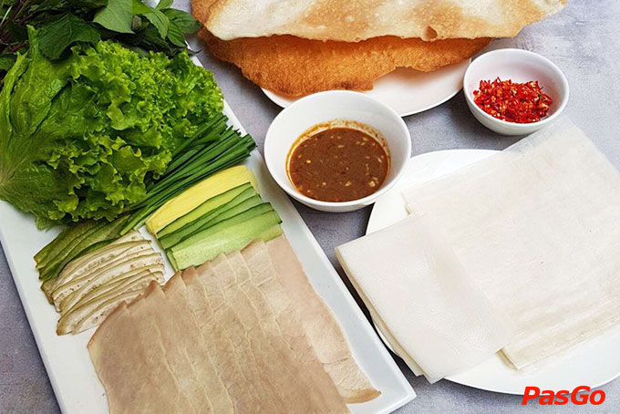 Cuốn Saigon - Nguyễn Thị Minh Khai-1