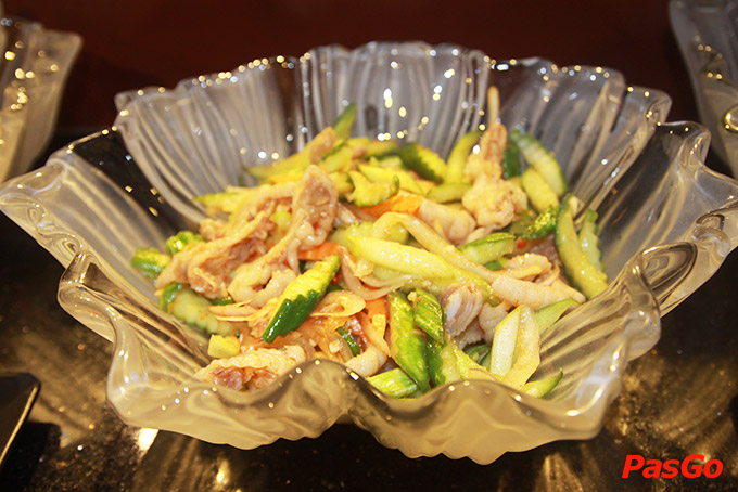 Nhà hàng Cửu Long Hồng Kông Đặng Văn Ngữ 12