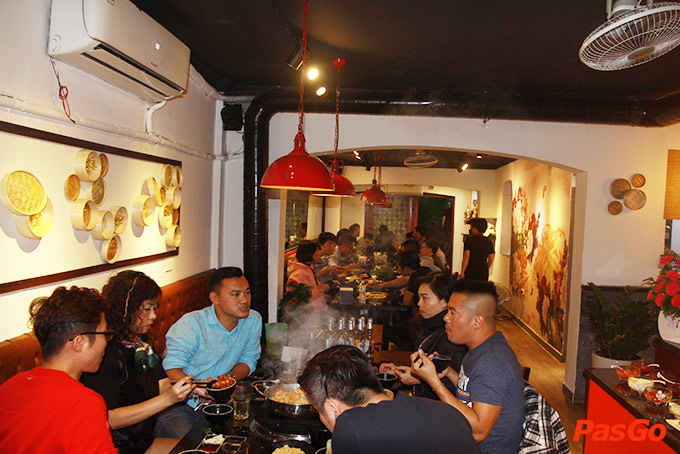 Nhà hàng Cửu Long Hồng Kông Đặng Văn Ngữ 16