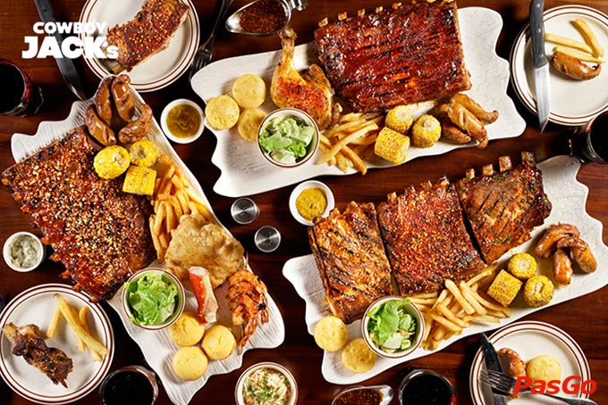 Cowboy Jack’s Saloon – Hoàng Đạo Thúy-1