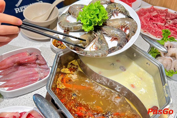 Có 6 vị nước lẩu cho bạn lựa chọn là: Malah Dao Hua, Lẩu Bắc Thảo Đài Loan, Lẩu Dao Hua, Lẩu Colagen Dao Hua, Lẩu Thái, Lẩu Nấm