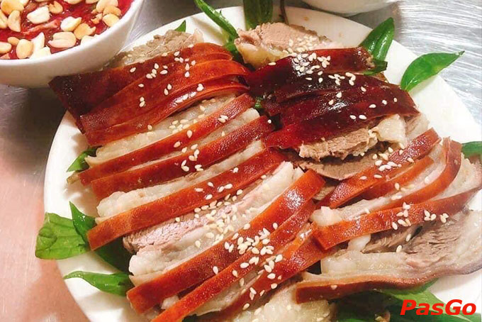 Các món ăn tại Dê Phố Sài Gòn luôn được chăm chút bằng sự đam mê, tính cẩn thận và sự biết ơn đối với khách hàng