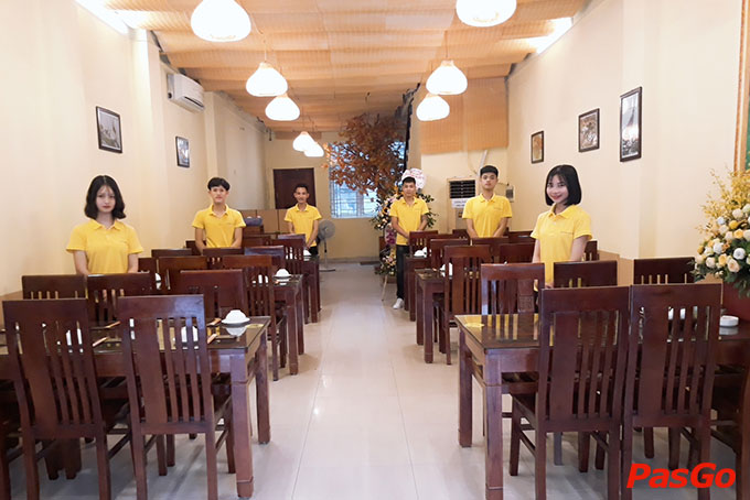 Nhà hàng Dê Vàng Nguyễn Văn Lộc 13