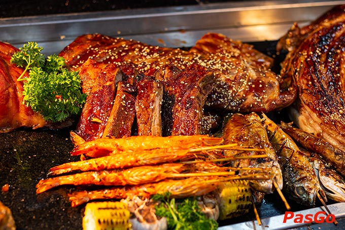 Bằng nguồn nguyên liệu tươi mới, nhập hằng ngày D’Maris chinh phục khẩu vị thực khách bằng sự tươi ngon & chất lượng