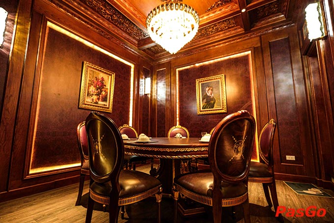 Với không gian mang đẳng cấp thời thượng, chuyên phòng riêng tổ chức đa dạng tiệc, sinh nhật, hội nghị, liên hoan, giao lưu, tiếp đãi đối tác,… Đỏ Beer tự tin sẽ mang đến những trải nghiệm tuyệt vời nhất cho mọi khách hàng.