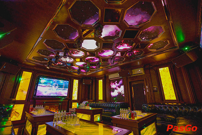 Nhà hàng đa dạng loại phòng từ 20, 30,… lên tới 50 khách sẵn sàng cho mọi bữa tiệc của bạn