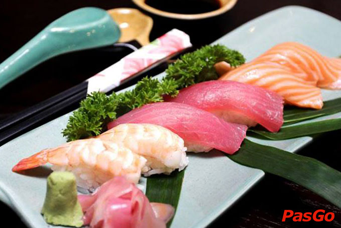 Nhà hàng Doki Doki Sushi Club Nguyễn Hoàng 2