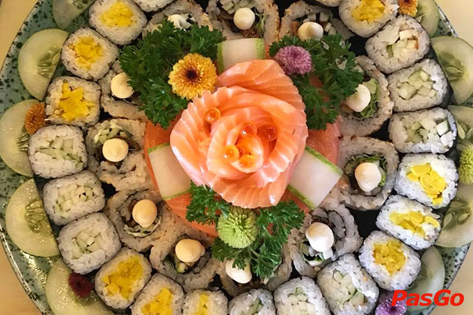 Nhà hàng Doki Doki Sushi Club Nguyễn Hoàng 3