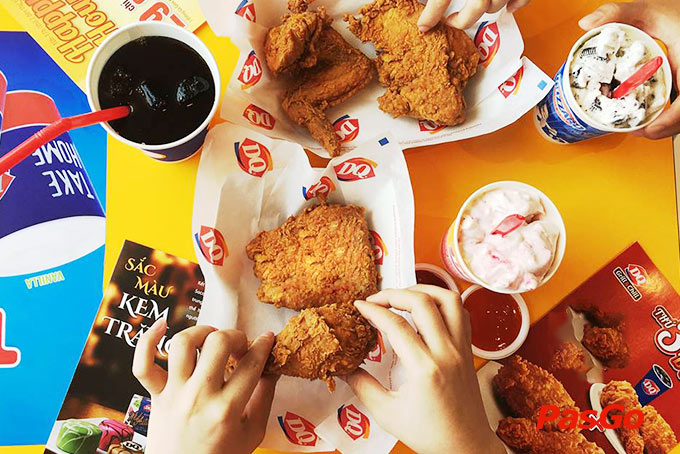 DQ Grill Chill Estella Place 3