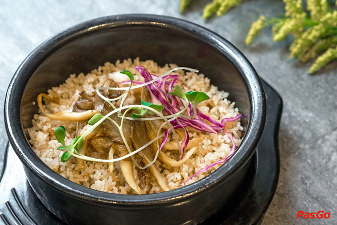 Fast Vegans Trần Quốc Toản 13