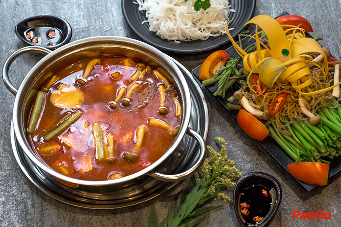 Fast Vegans Trần Quốc Toản 14