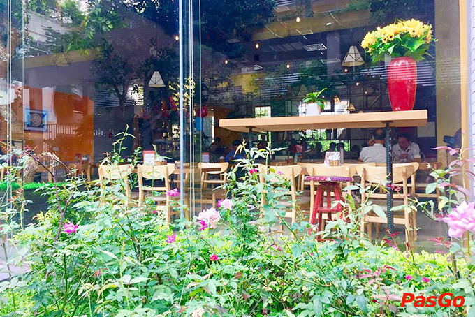 Nhà hàng FHouse Restaurant Cafe Vũ Trọng Phụng 19