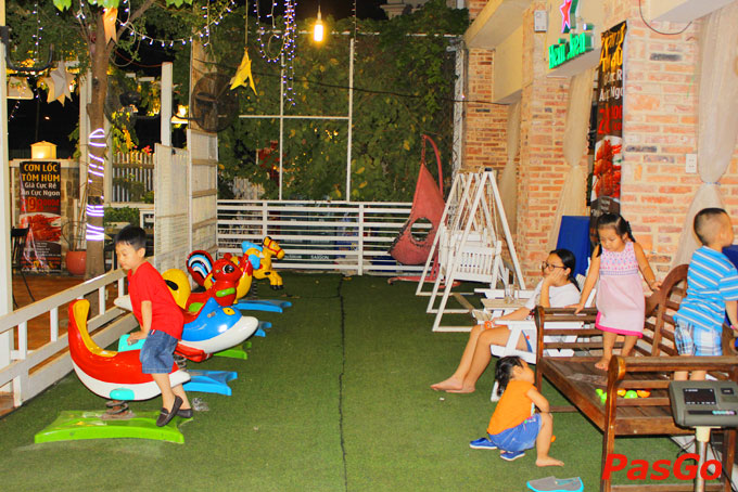 nhà hàng food house restaurant phan van tri 11