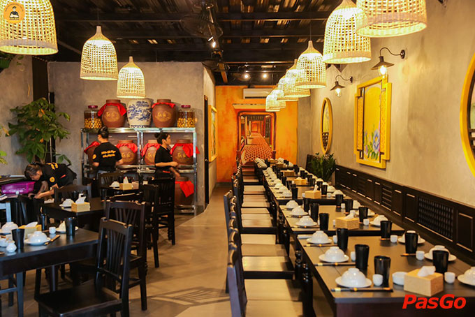 Nhà hàng Gà Mái Ghẹ Hà Trì 13