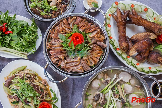 Nhà hàng Gió Biển Nguyễn Văn Thoại 9