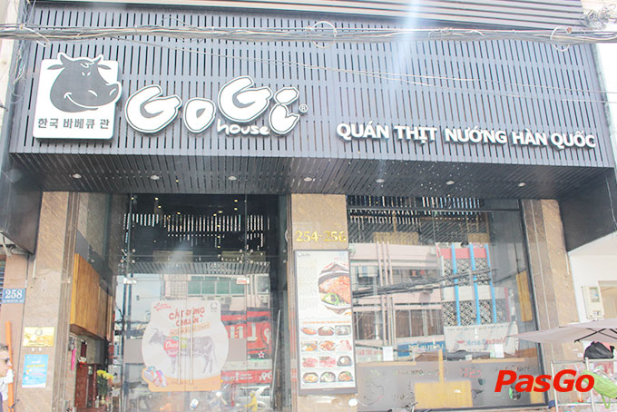 Nhà hàng GoGi House Lê Văn Sỹ 1