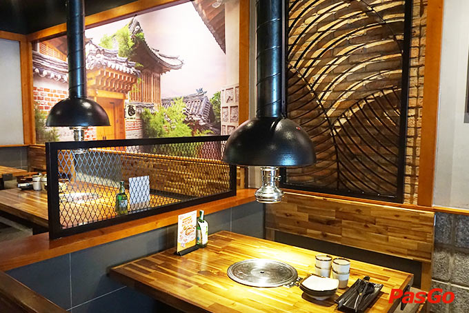 Nhà hàng GoGi House Nguyễn Ảnh Thủ 10