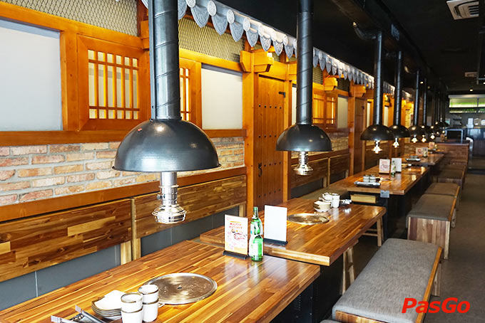 Nhà hàng GoGi House Nguyễn Ảnh Thủ 12