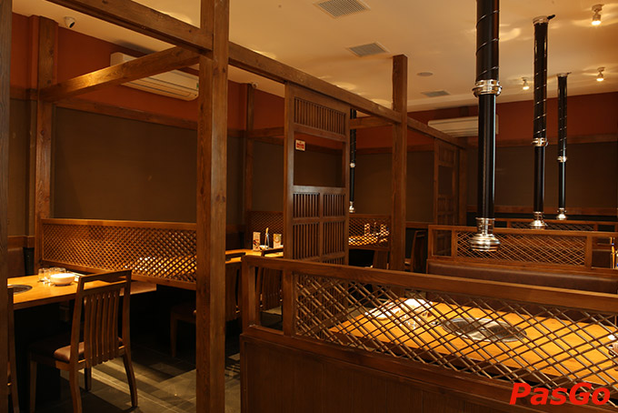 Nhà hàng Hai Con Bò Cống Quỳnh 22