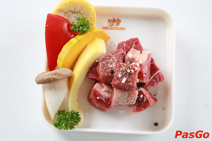 Nhà hàng Hai Con Bò Cống Quỳnh 6