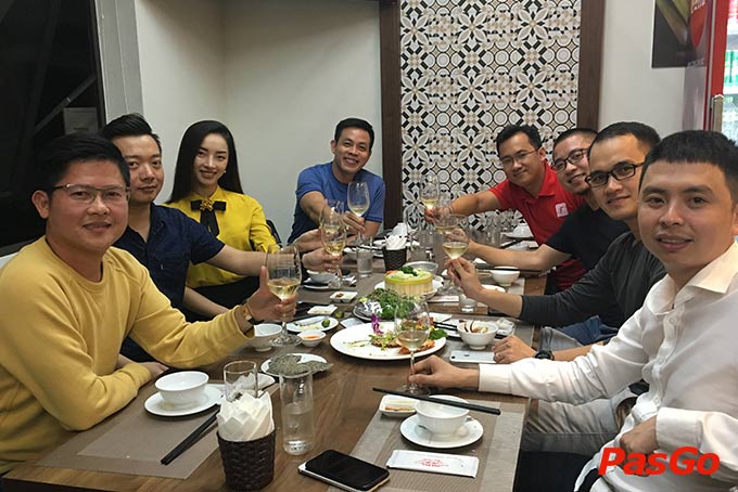 Nhà hàng Hải Sản Cua Bay Đỗ Quang 14