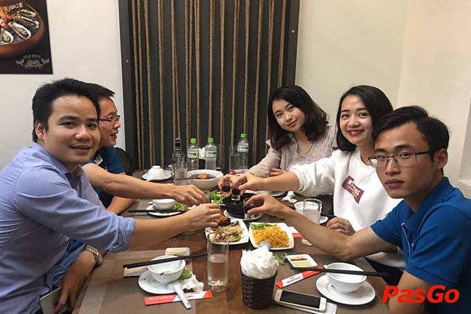 Nhà hàng Hải Sản Cua Bay Đỗ Quang 15