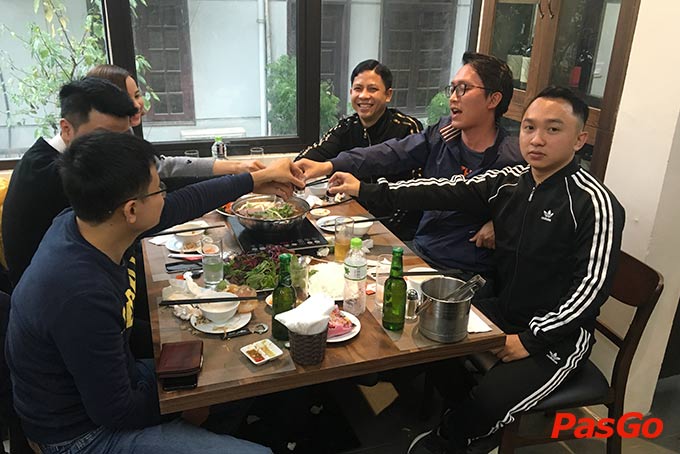 Nhà hàng Hải Sản Cua Bay Đỗ Quang 16