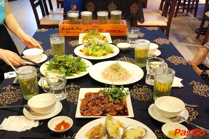 hà hàng Hải Sản Vân Phong Nguyễn Đình Chiểu 12