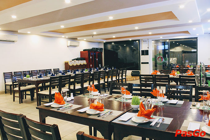 hà hàng Hải Sản Vân Phong Nguyễn Đình Chiểu 3