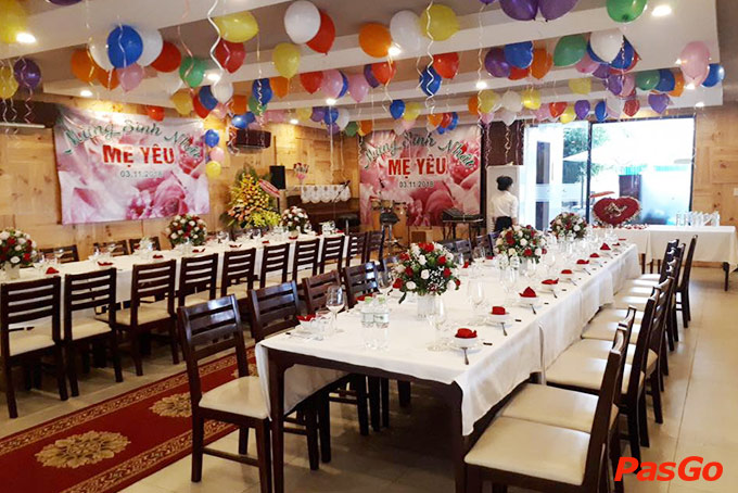 hà hàng Hải Sản Vân Phong Nguyễn Đình Chiểu 5