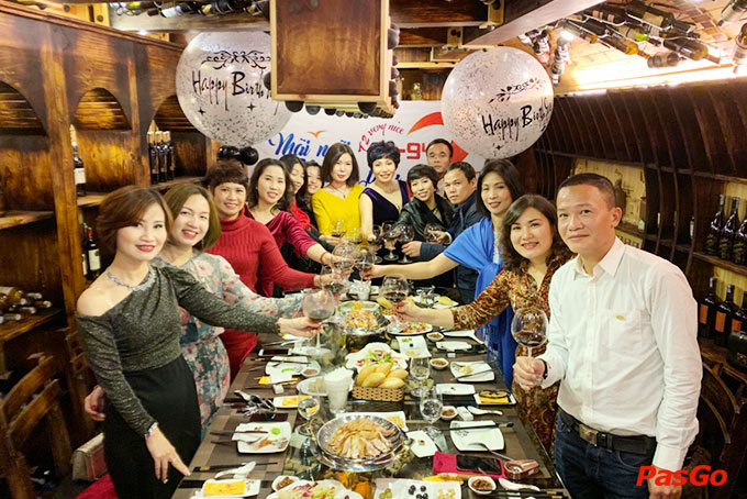 Hầm Rượu Vang Louis - Hoàng Hoa Thám