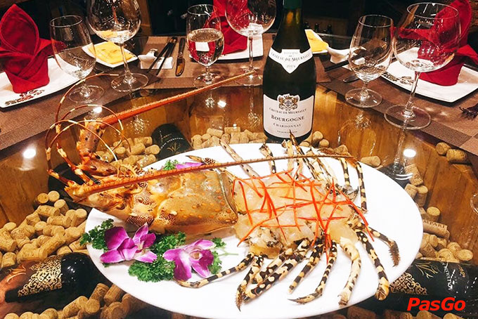 Hầm Rượu Vang Louis - Hoàng Hoa Thám-11