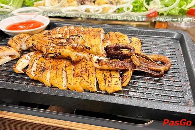 Và nhiều món ăn đặc sắc khác đang chờ bạn khám phá!